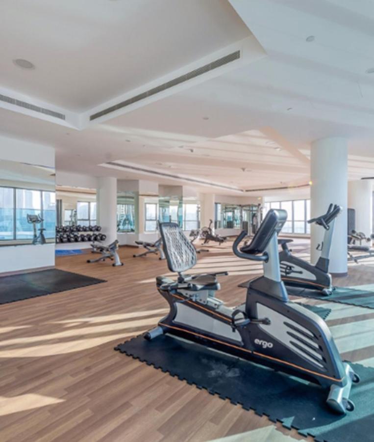 Elegant 2Br View With Rooftop Pool The Bay Dubaj Exteriér fotografie